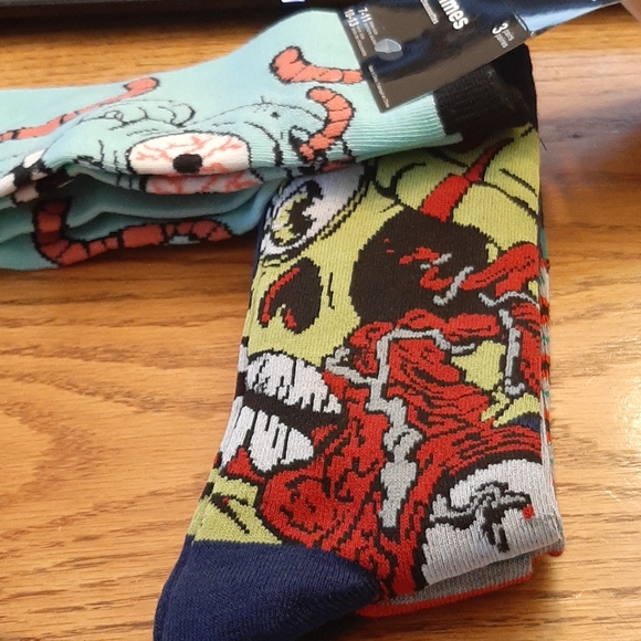 Man's clothing (Socks) - Picture 8 of 8